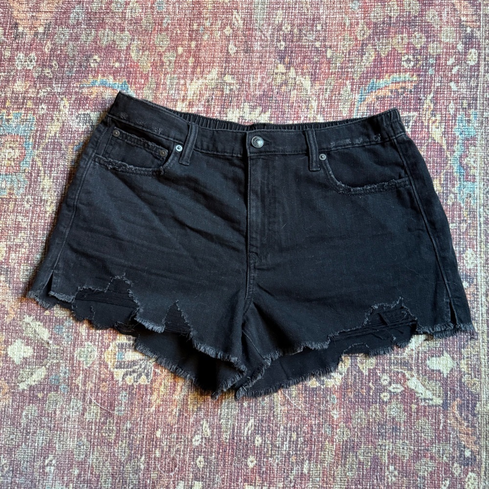 Aerie Women’s large Black Distressed Shorts New